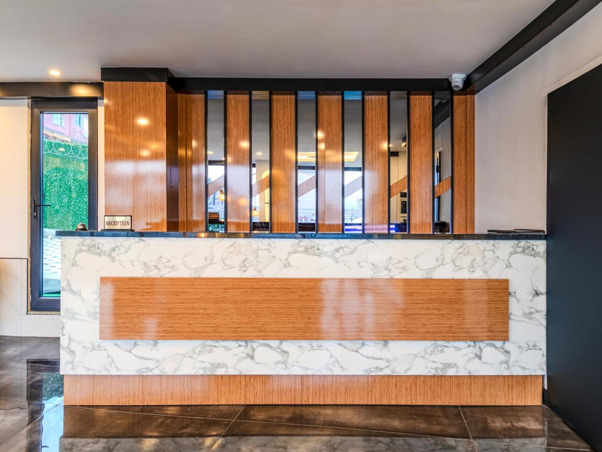 Solin Airport Hotel Arnavutkoy Εξωτερικό φωτογραφία
